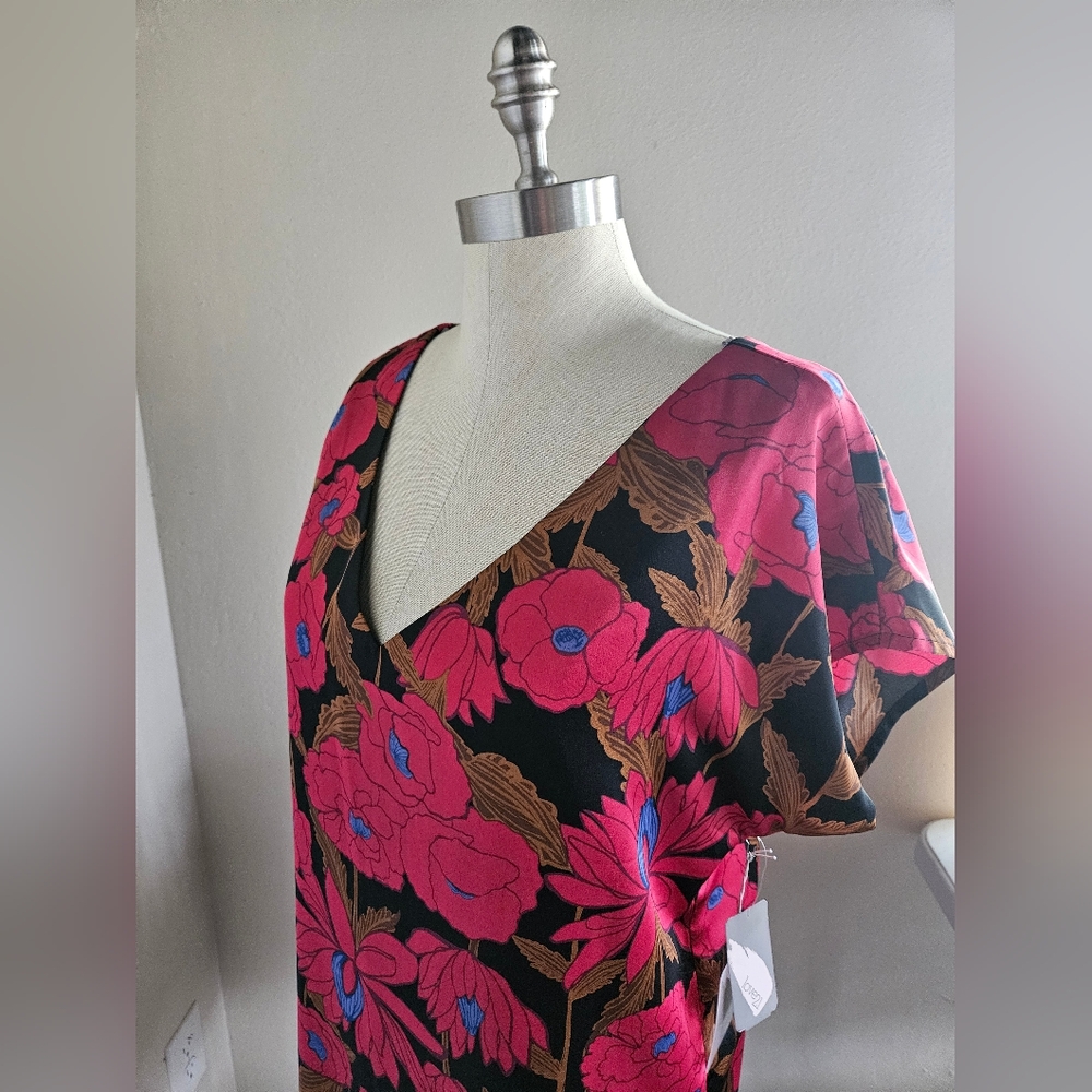 NWT FOREVER21 Bold Red Floral Silky Shift Dress | SZ M - Picture 2 of 10